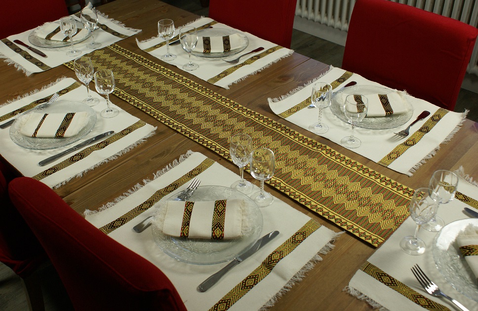 Chemin de table ethiopien