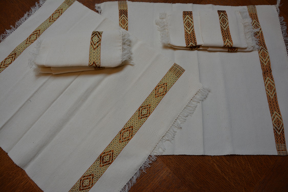 Sets et serviettes de table éthiopiens