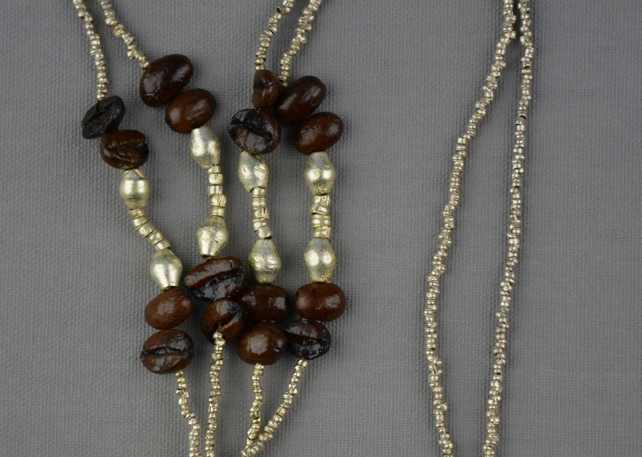 Collier éthiopien plaqué argent fait à la main
