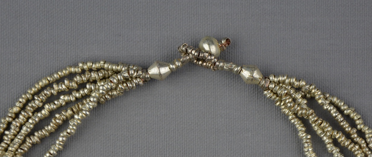 Collier éthiopien plaqué argent fait à la main