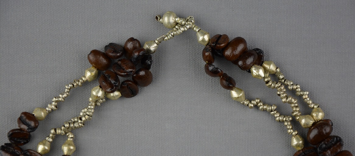 Collier éthiopien plaqué argent fait à la main