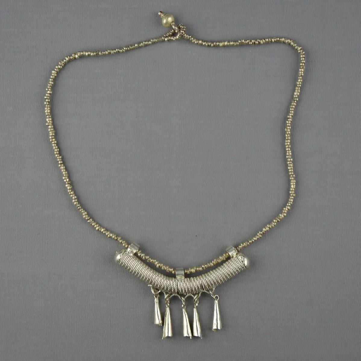 Collier équitable éthiopien Godjam Argenté en matériaux recyclés