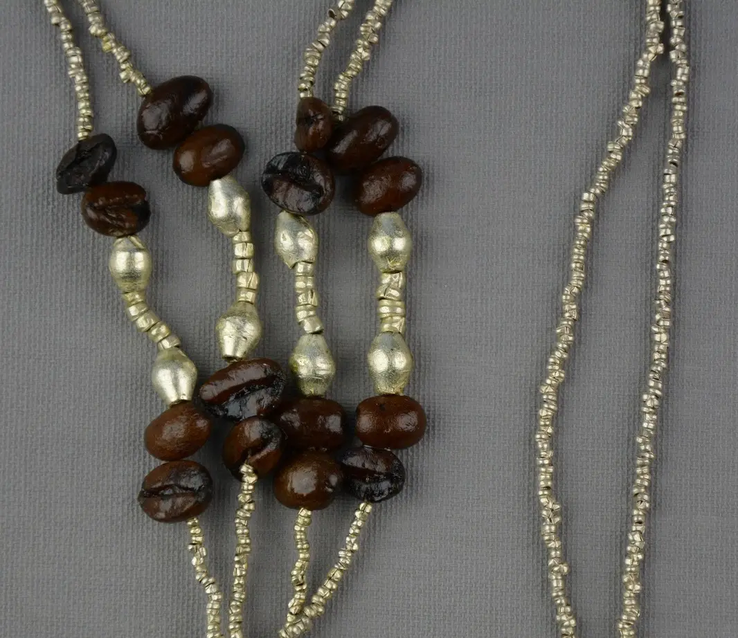 Collier équitable éthiopien Harar Argenté en matériaux recyclés