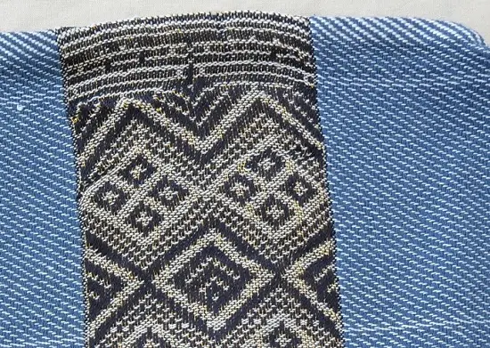 Housse de coussin bleue en coton éthiopien