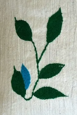 Housse de coussin Rameau Ecru en coton éthiopien filé, tissée et brodée à la main