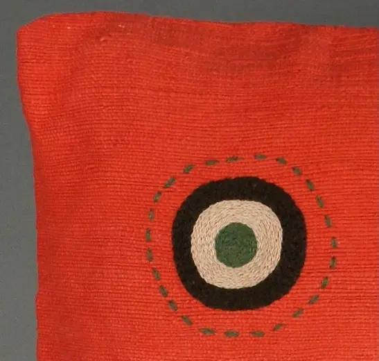 Housse de coussin Sphère Rouge en coton éthiopien filé, tissée et brodée à la main