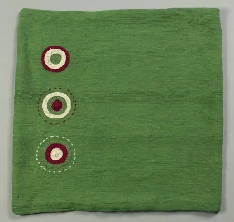 Housse de coussin Sphère Vert en coton éthiopien filé, tissée et brodée à la main