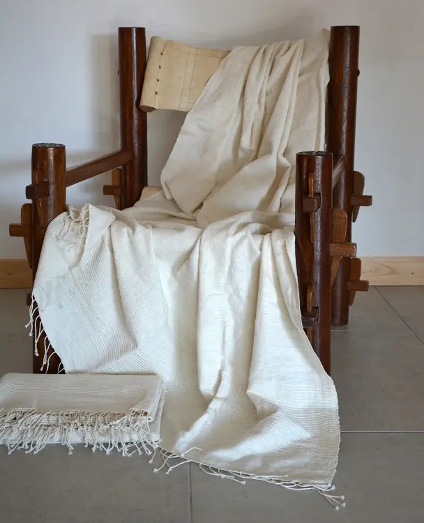 Jeté de canapé Authentique Ecru fait main en coton éthiopien