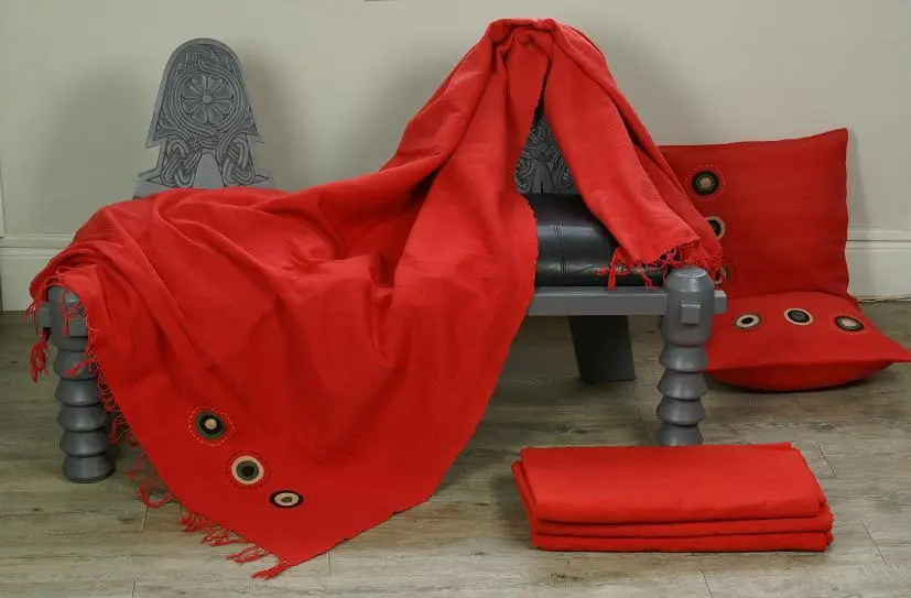 Jeté de canapé, couvre lit Rouge fait main en coton éthiopien