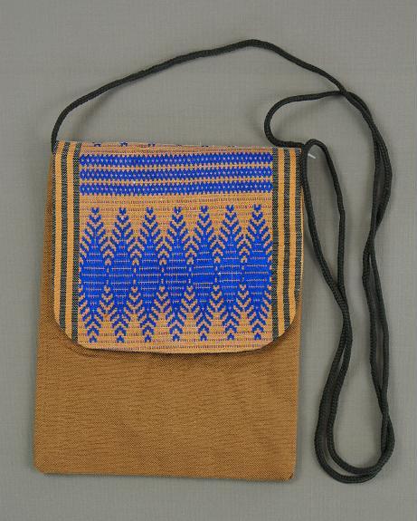 Sacoche éthiopienne équitable châtain bleu pour smartphone tissée à la main en Ethiopie