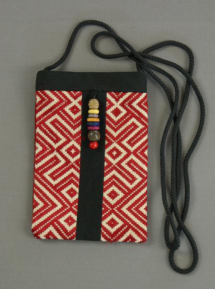 sacoche éthiopienne équitable pour smartphone tissée à la main en Ethiopie