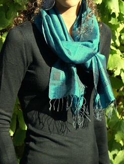 Echarpe artisanale Shema Turquoise noire
