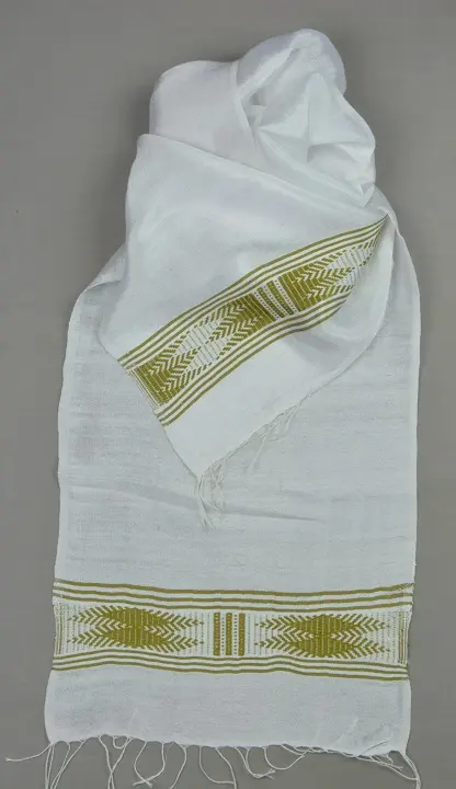 Echarpe artisanale Blanche Olive en coton éthiopien mélangé à de la rayonne, tissée à la main