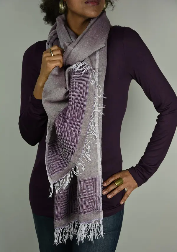 Echarpe éthiopienne Mauve en Rayonne & Polyester tissée à la main