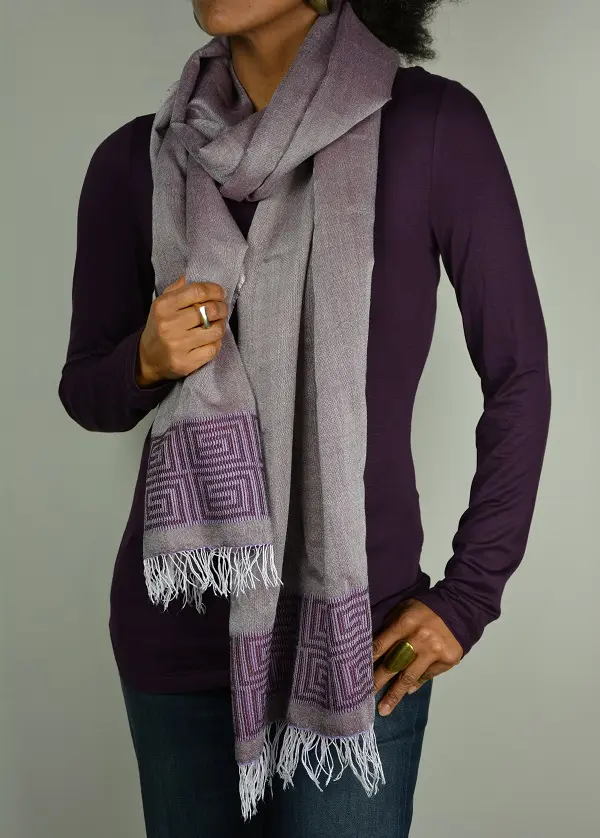 Echarpe éthiopienne Mauve en Rayonne & Polyester tissée à la main