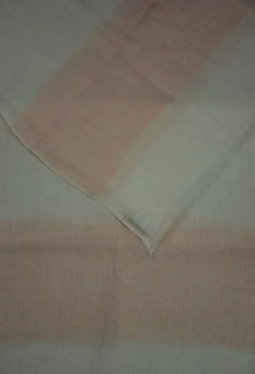 Echarpe éthiopienne équitable rose en lin tissée à la main