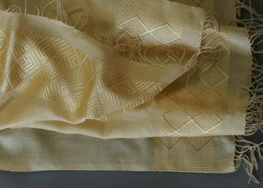 Echarpe africaine doré en Rayonne & Polyester tissée à la main