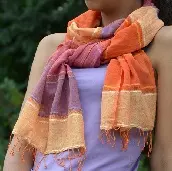 Les Danakil Echarpe éthiopienne artisanale Danakil composée de 10% de soie sauvage bio filée à la main et de 90% de coton éthiopien