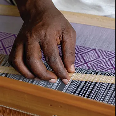 Echarpe ethiopienne équitable mauve en coton éthiopien et rayonne tissée à la main