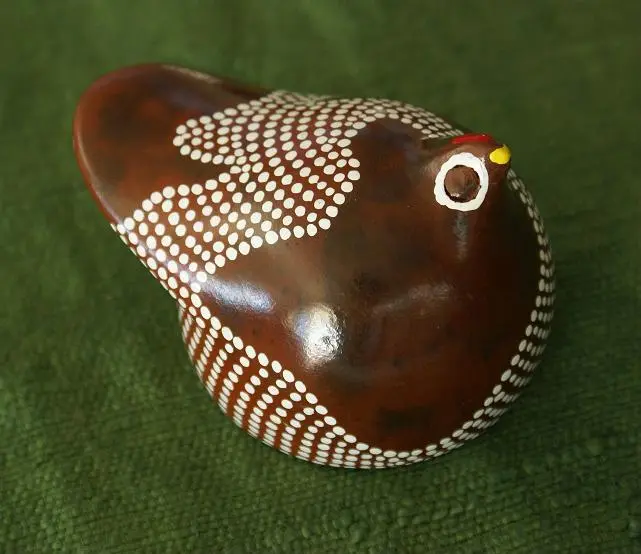 Poules en poterie équitable éthiopienne