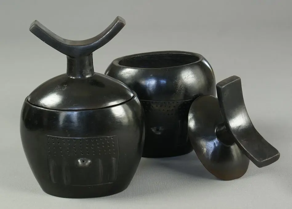 Repose nuque en poterie équitable éthiopienne