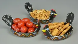 Vide poches ou Plats pour apéritifs éthiopiens en terre cuite faits et peints à la main