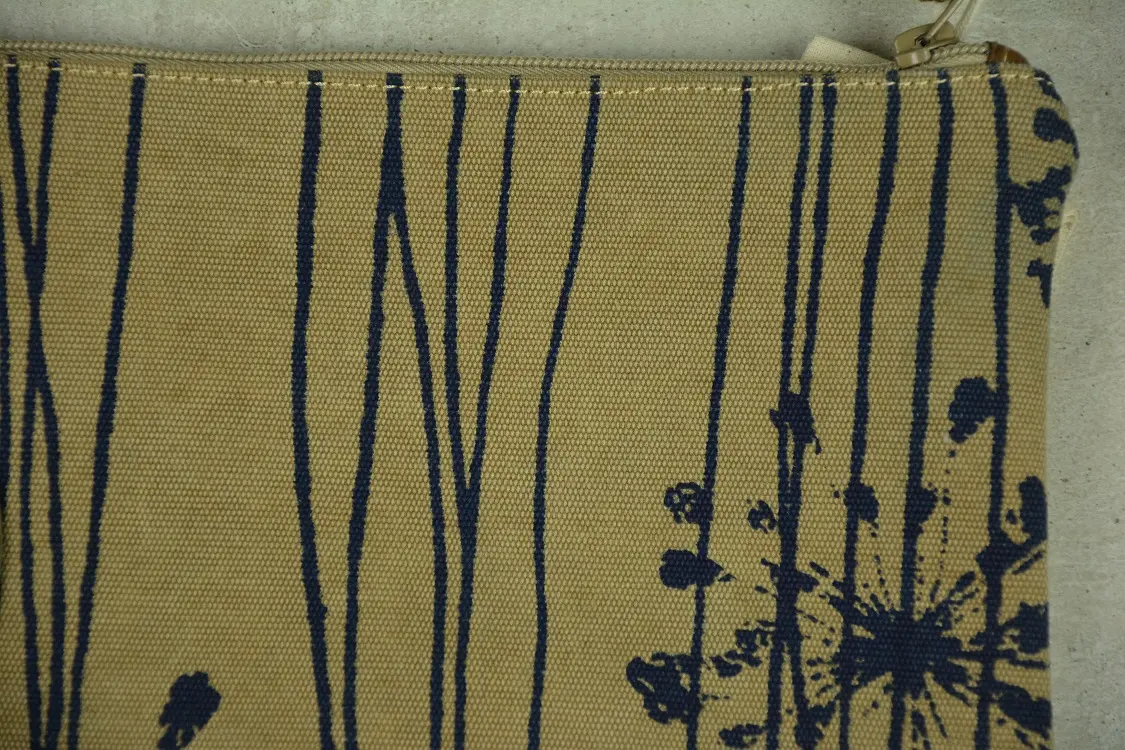 Pochette de voyage équitable en coton éthiopien: Afar Agapentes Chamois