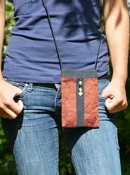 Sacoche équitable terre cuite pour smartphones en coton éthiopien et rayonne
